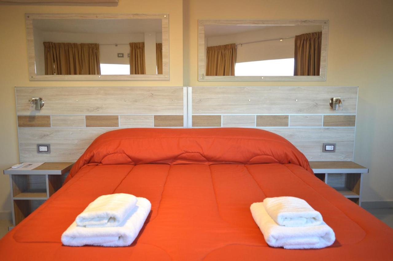 Select Inn Río Grande Екстериор снимка